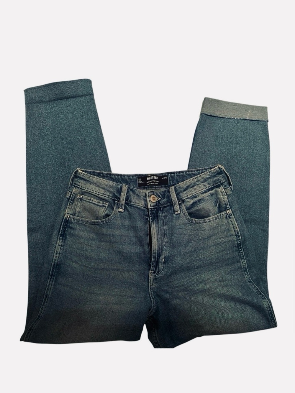 Hollister Ultra High-Rise Straight Leg Medium Wash Mom Jeans Women’s Size: 27r/4